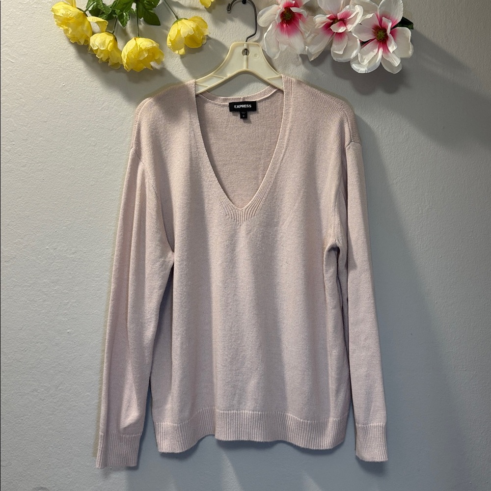 Express Soft V-Neck Sweater - Light Cream